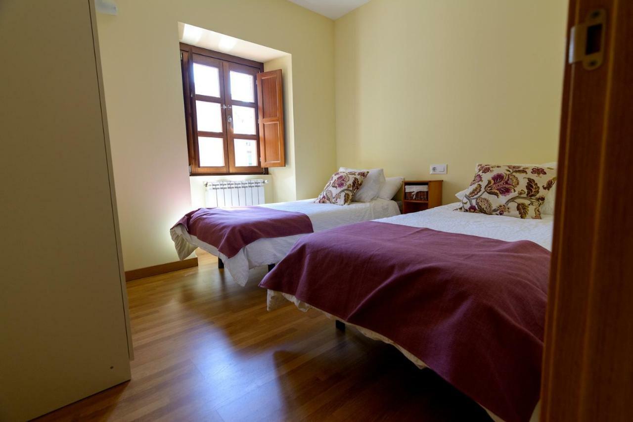 Apartamento Mirando Llanes A B C Exterior foto