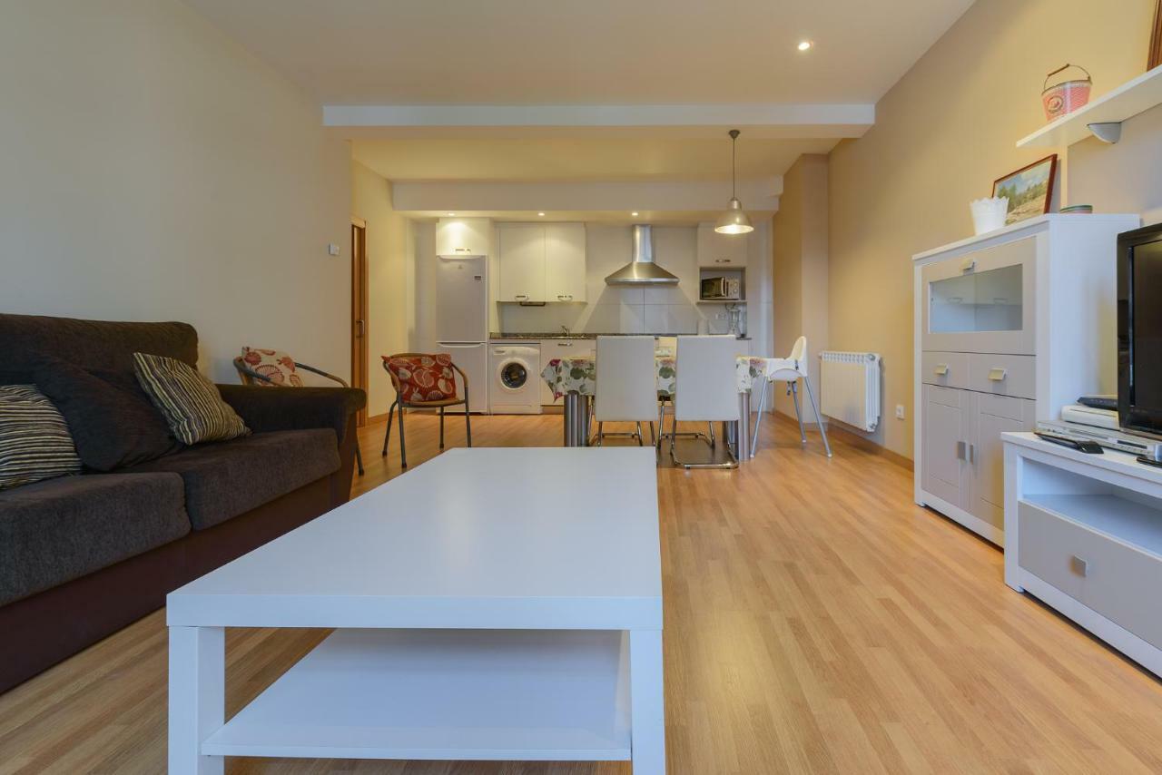 Apartamento Mirando Llanes A B C Exterior foto